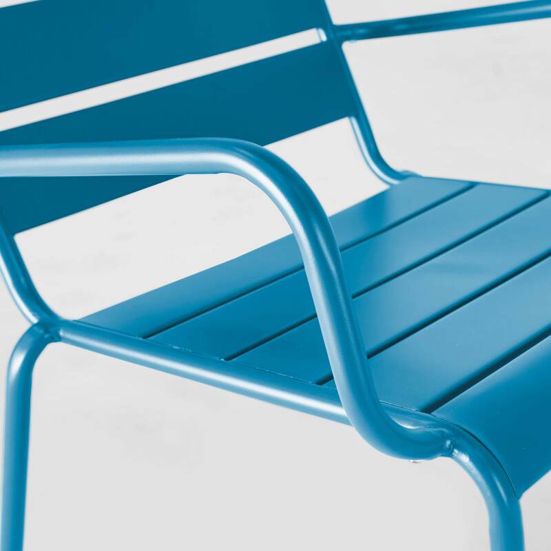 Lot de 2 fauteuils bas et repose-pieds en métal