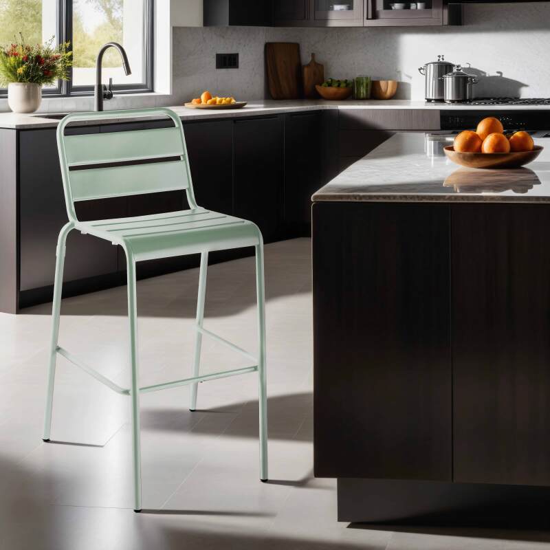 Chaise haute en métal style industriel