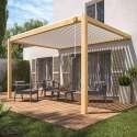 Pergola bioclimatique adossée 3 x 4 m en aluminium blanc décor bois avec 1 store