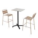 Table haute 60x60 cm inclinable stratifiée avec pied noir et chaises en métal