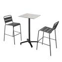 Table haute 60x60 cm inclinable stratifiée avec pied noir et chaises en métal