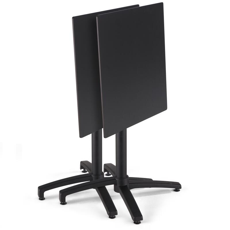 Table 60x60 cm inclinable stratifiée avec pied noir et chaises en métal (2/7)