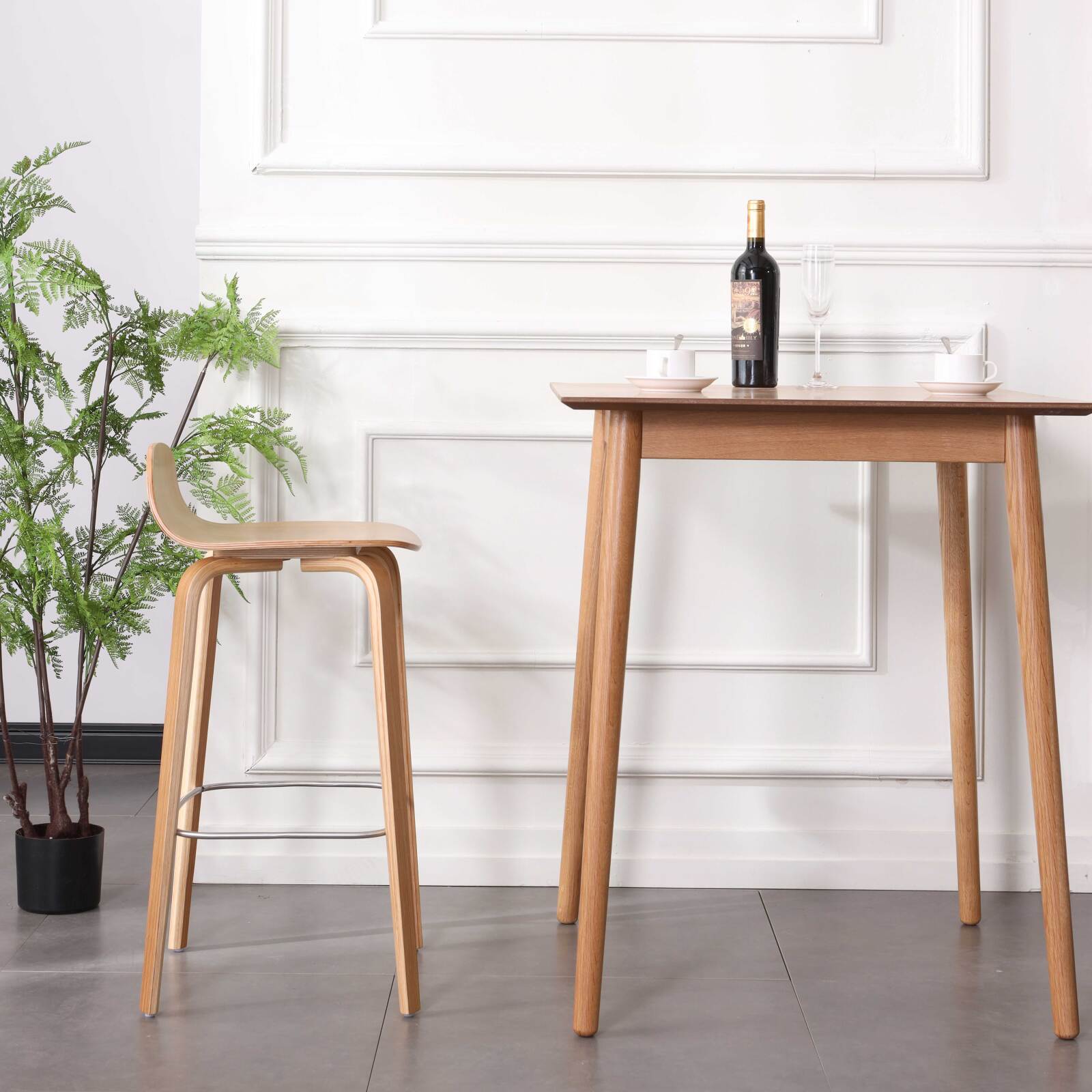 Chaise haute en contreplaqué chêne naturel