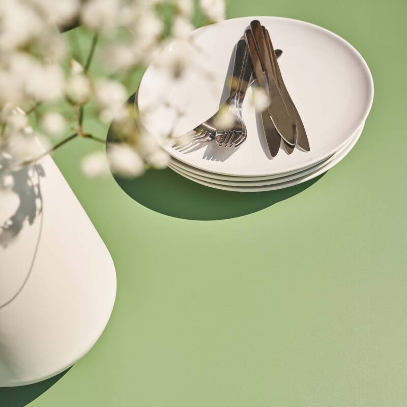 Table de jardin rectangulaire 180 x 90 cm et 8 chaises en métal