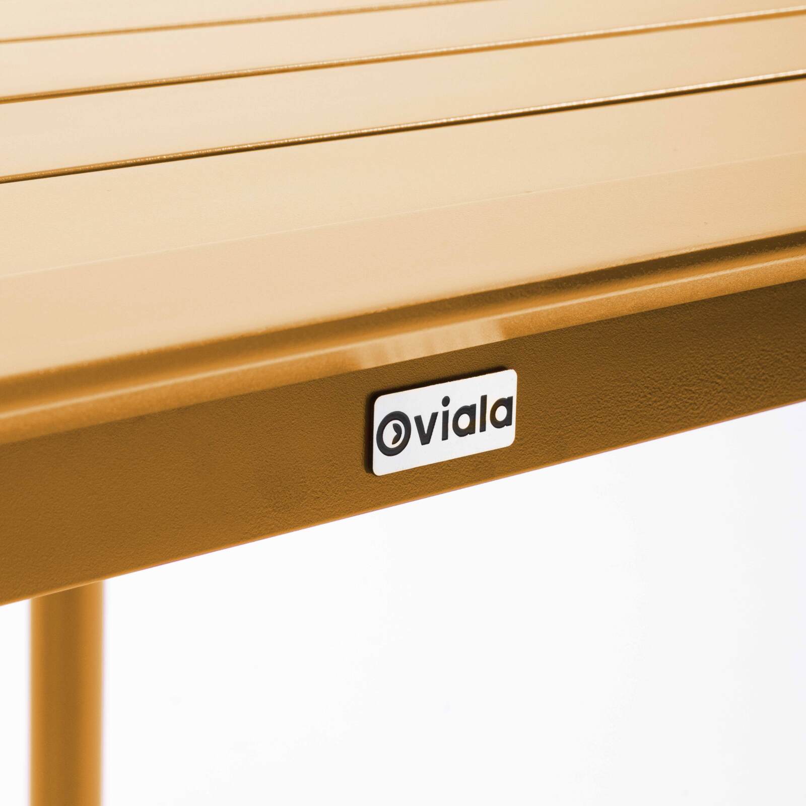 Table de terrasse carrée empilable 70 x 70 cm en aluminium