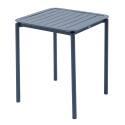 Table de terrasse carrée 70 x 70 cm et 2 chaises avec accoudoirs en aluminium
