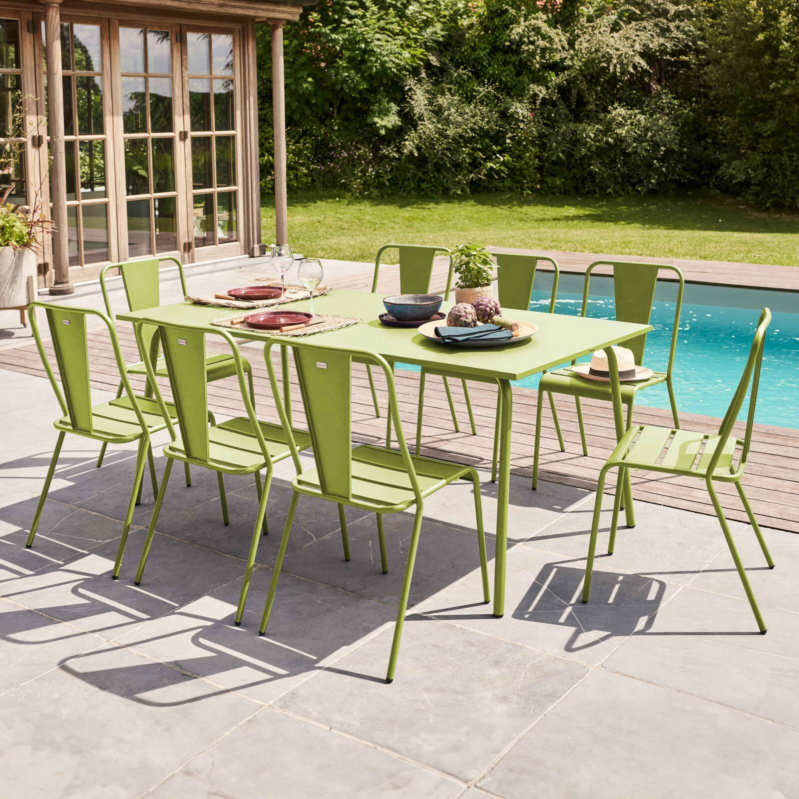Table de jardin (180 x 90 x 72 cm) en métal design