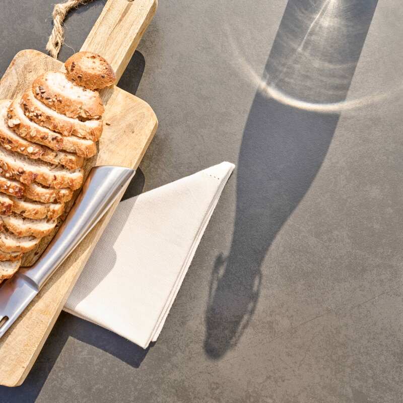 Table de jardin esprit scandinave en aluminium et pierre frittée - (180 x 90 x 75) (4/7)