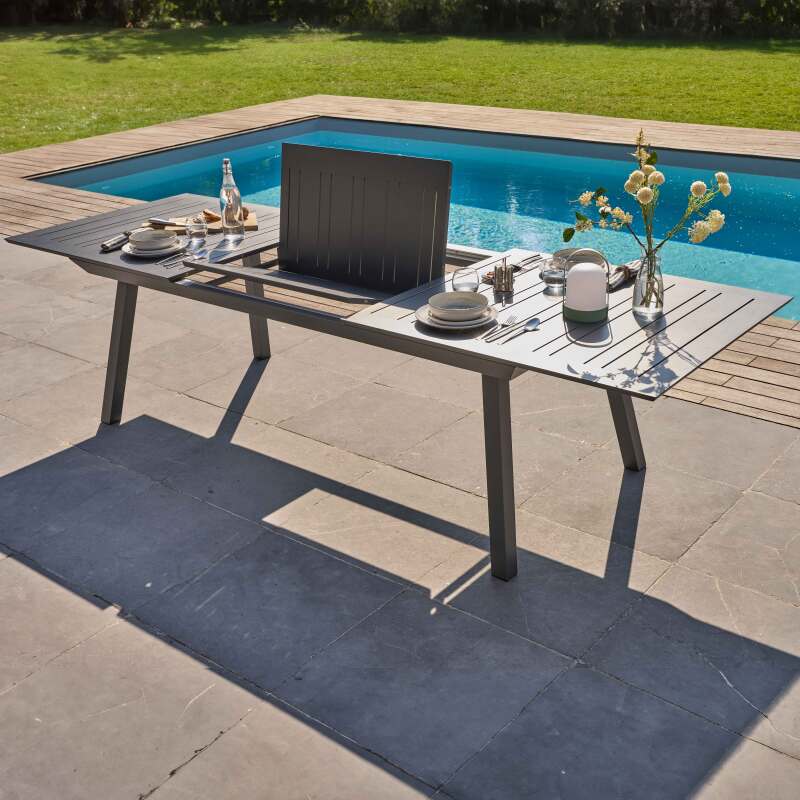 Table de jardin extensible rectangulaire avec 8 chaises et 2 chaises avec accoudoirs