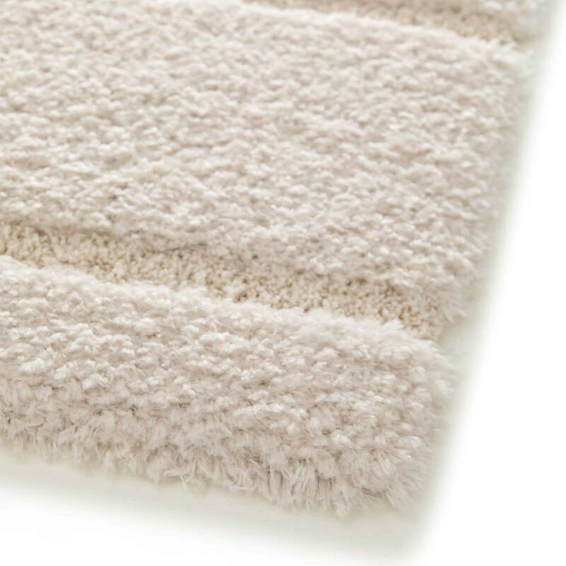 Tapis shaggy rectangulaire en polyester recyclé motif géométrique à poils longs