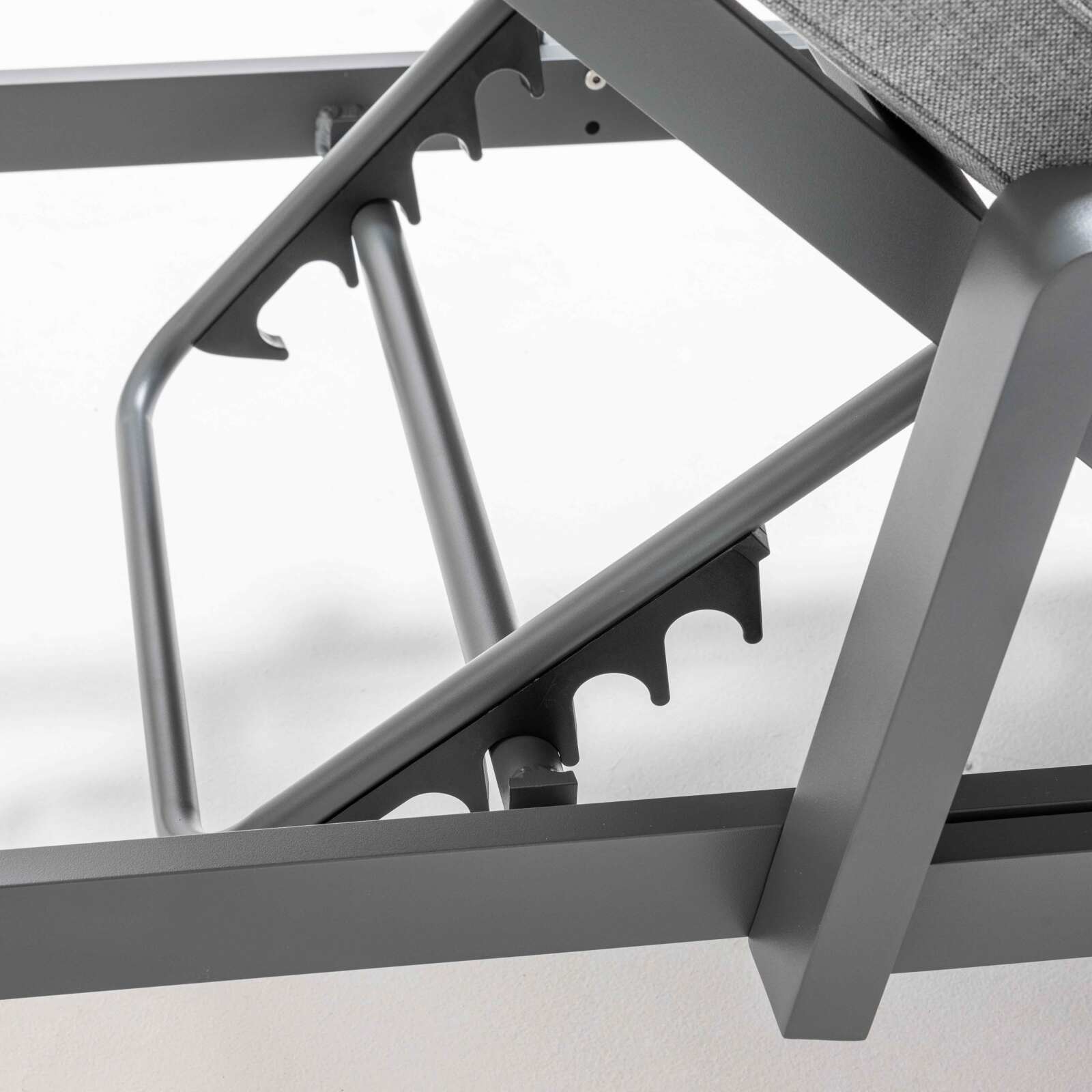 Bain de soleil inclinable 5 positions en aluminium et bois teck