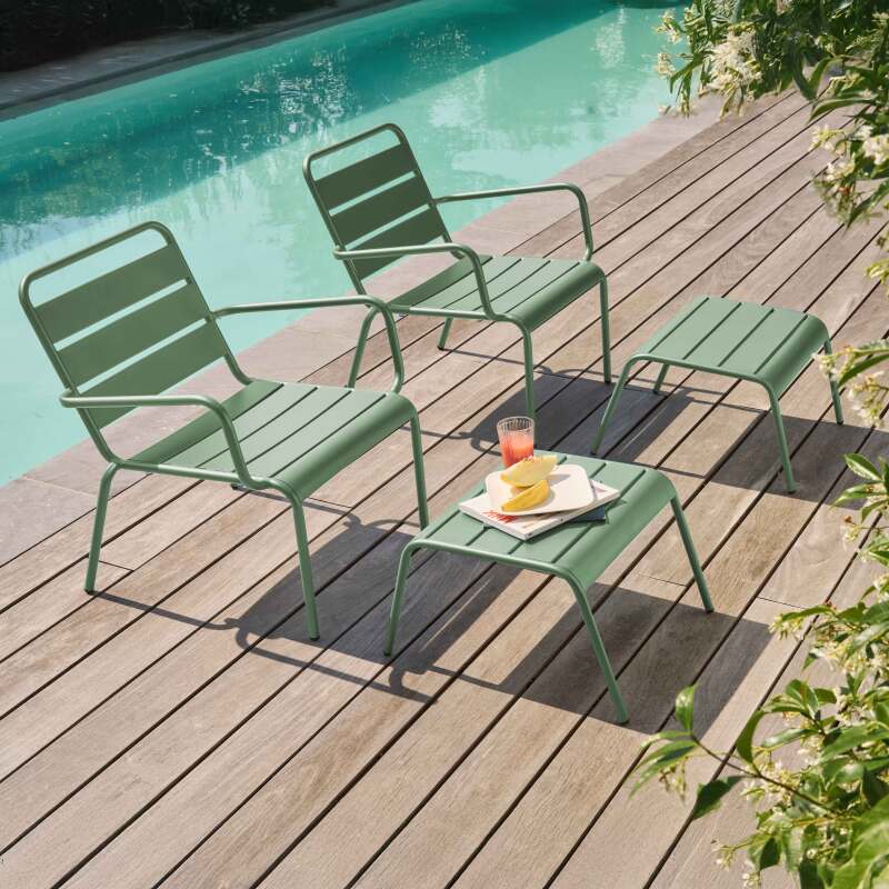 Fauteuils de jardin bas en métal et repose-pieds - Lot de 2 - Ambiance