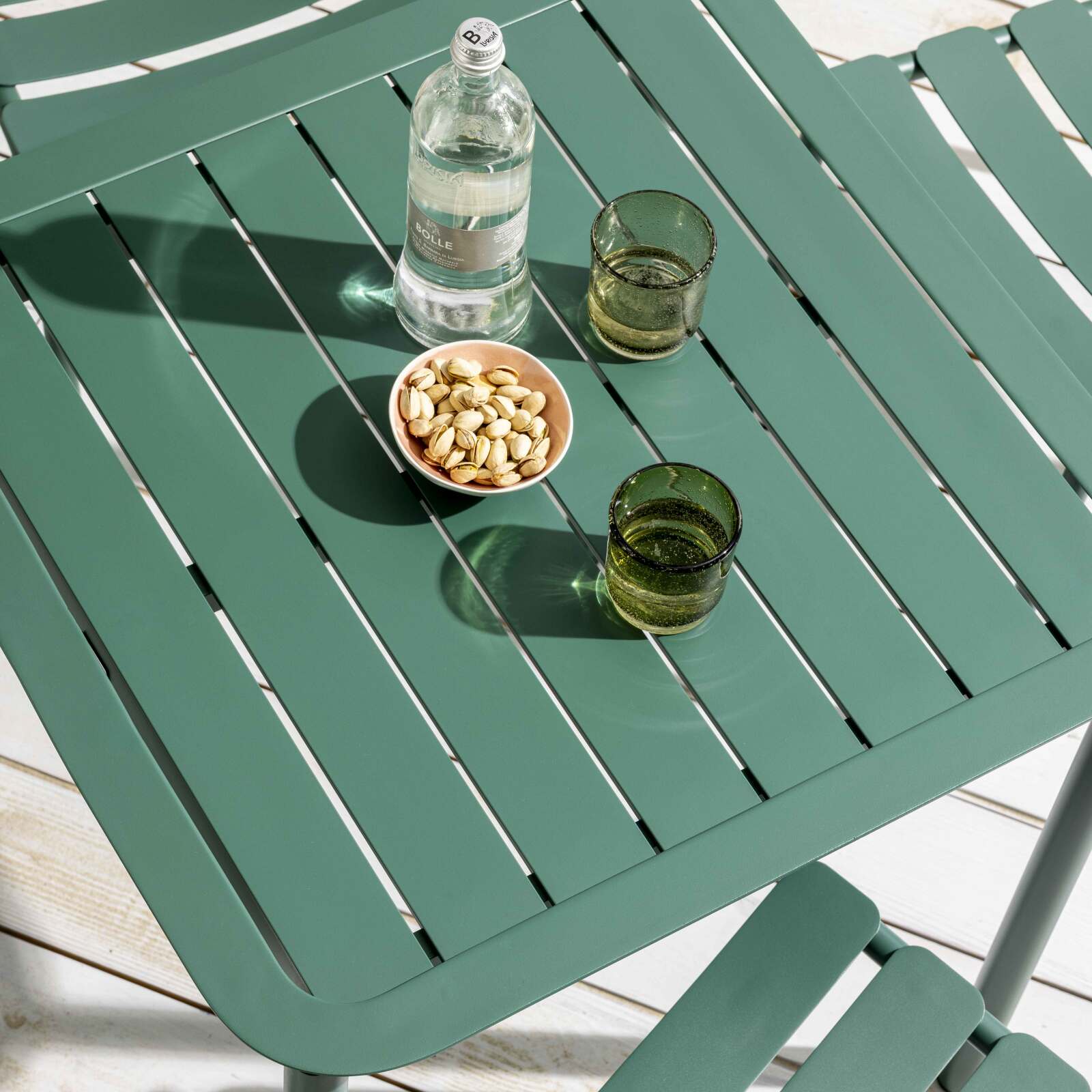 Table de jardin carrée empilable 70 x 70 cm en aluminium