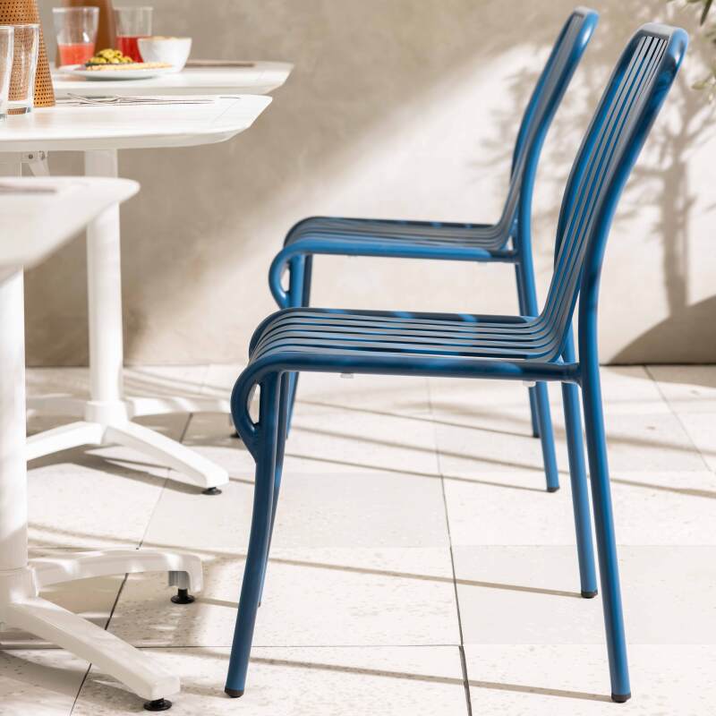 Chaise de jardin design en aluminium (2/7)