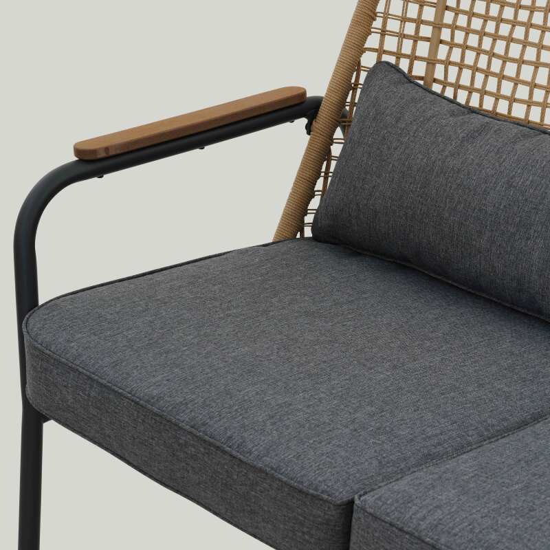 Salon de jardin 4 places en rotin avec un canapé, 2 fauteuils et table basse