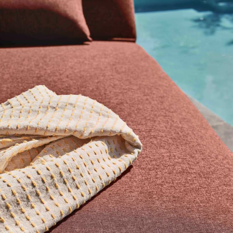 Bain de soleil avec coussin inclinable