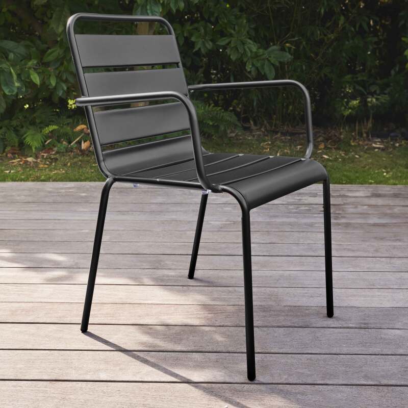 Chaise de jardin en métal avec accoudoirs
