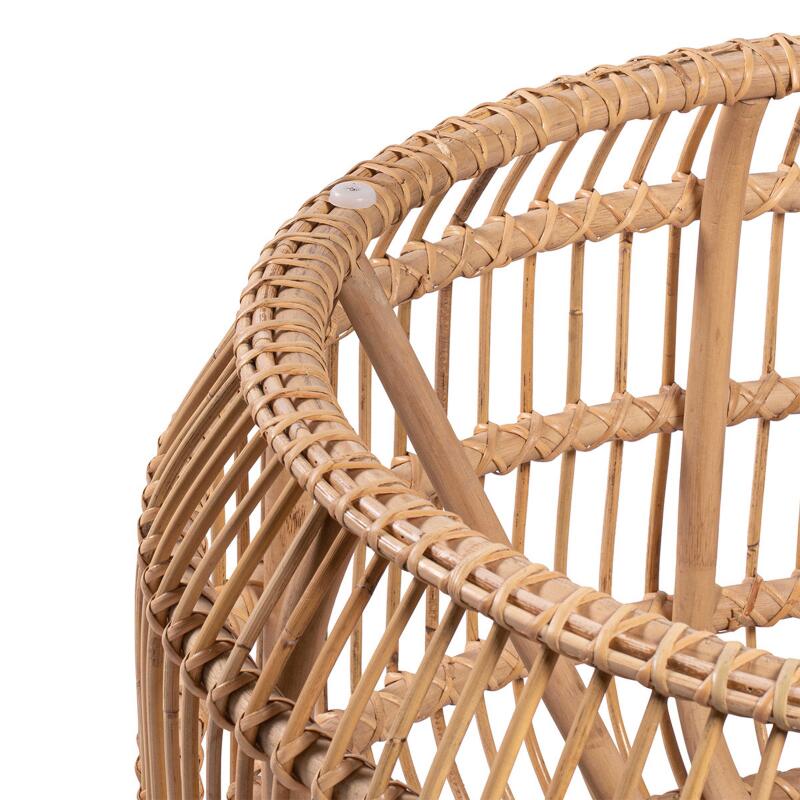 Table basse ronde ajourée en rotin naturel