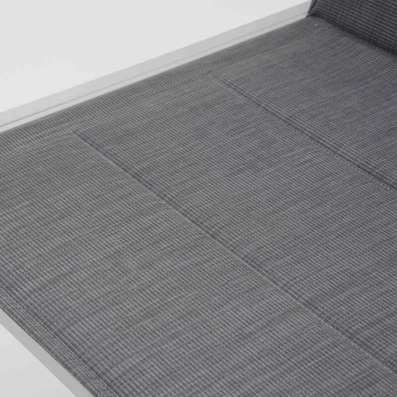 Salon de jardin 4 places en aluminium avec 1 canapé, 2 fauteuils et table basse