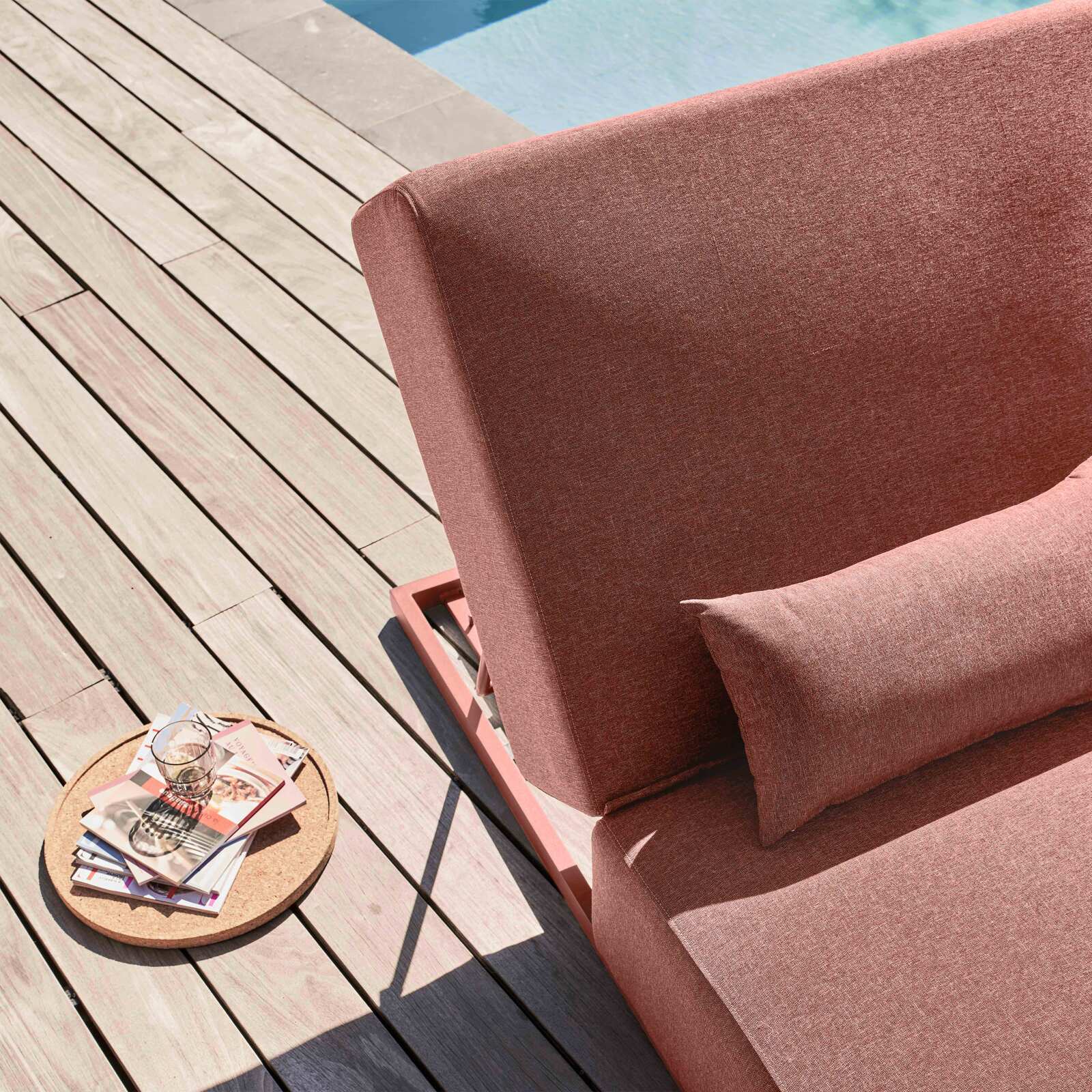 Bain de soleil avec coussin inclinable