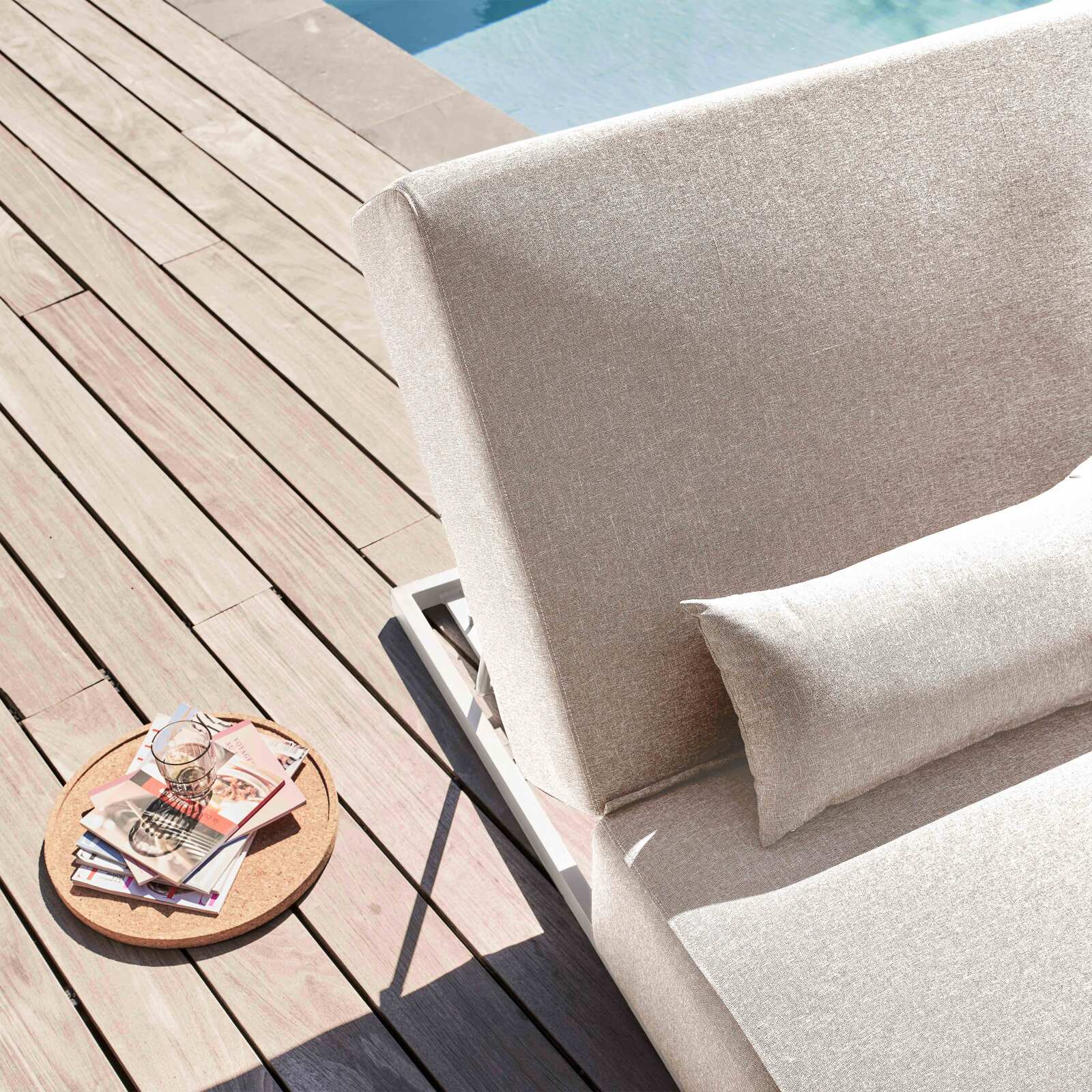 Bain de soleil avec coussin inclinable