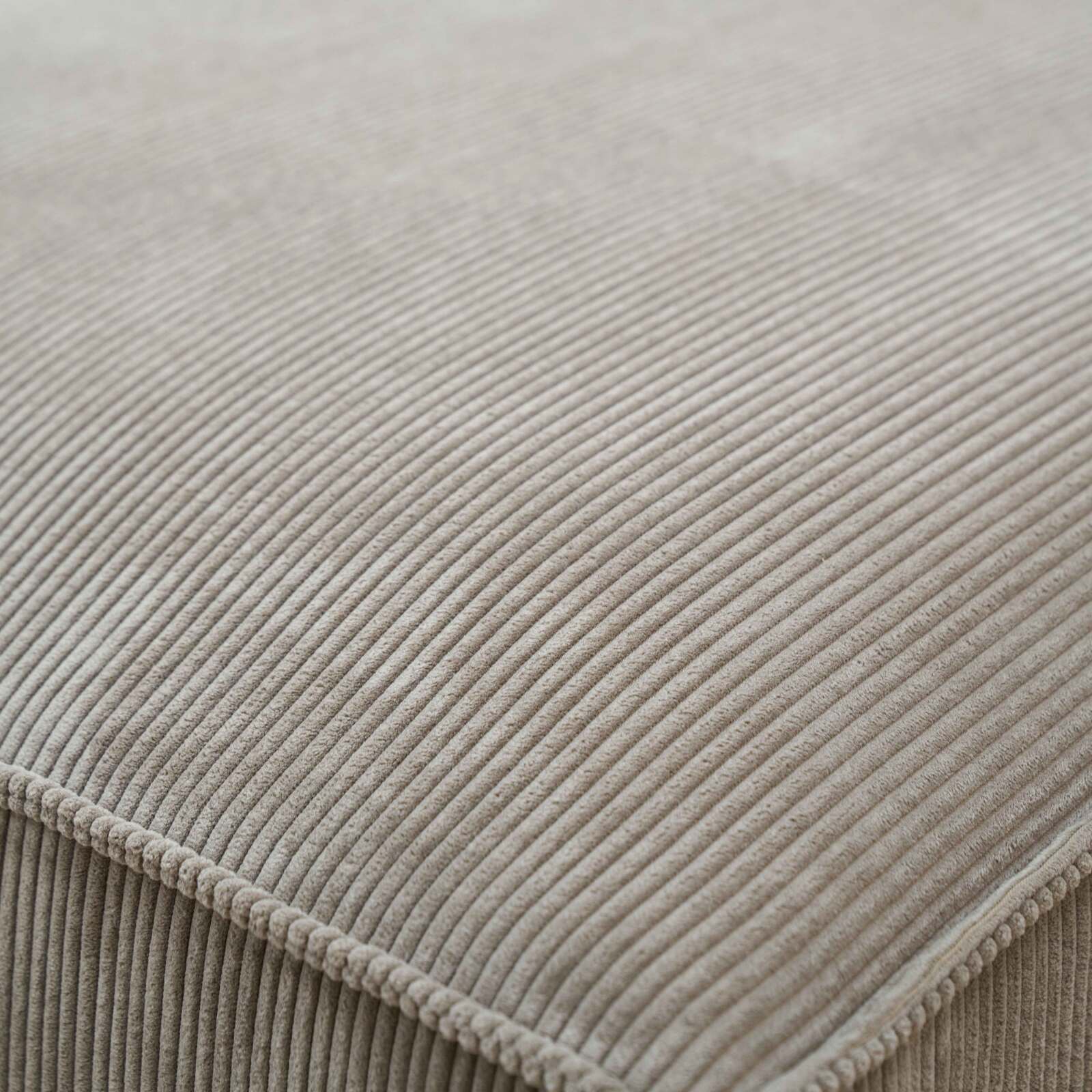 Canapé d'angle avec méridienne droit en tissu 3 places   