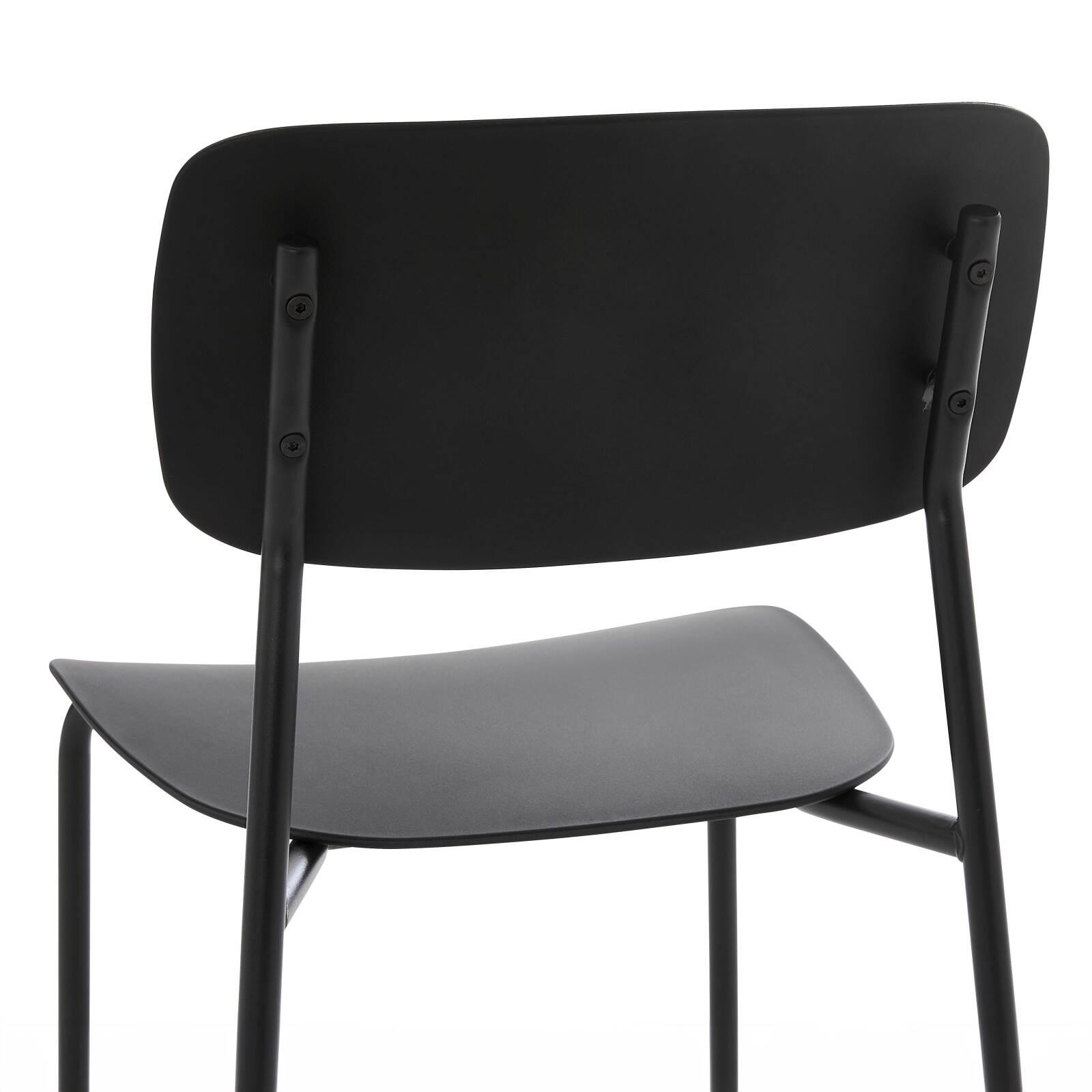 Lot de 2 chaises contemporaines en acier et plastique
