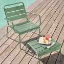 Fauteuil de jardin bas en métal et repose-pieds - Ambiance