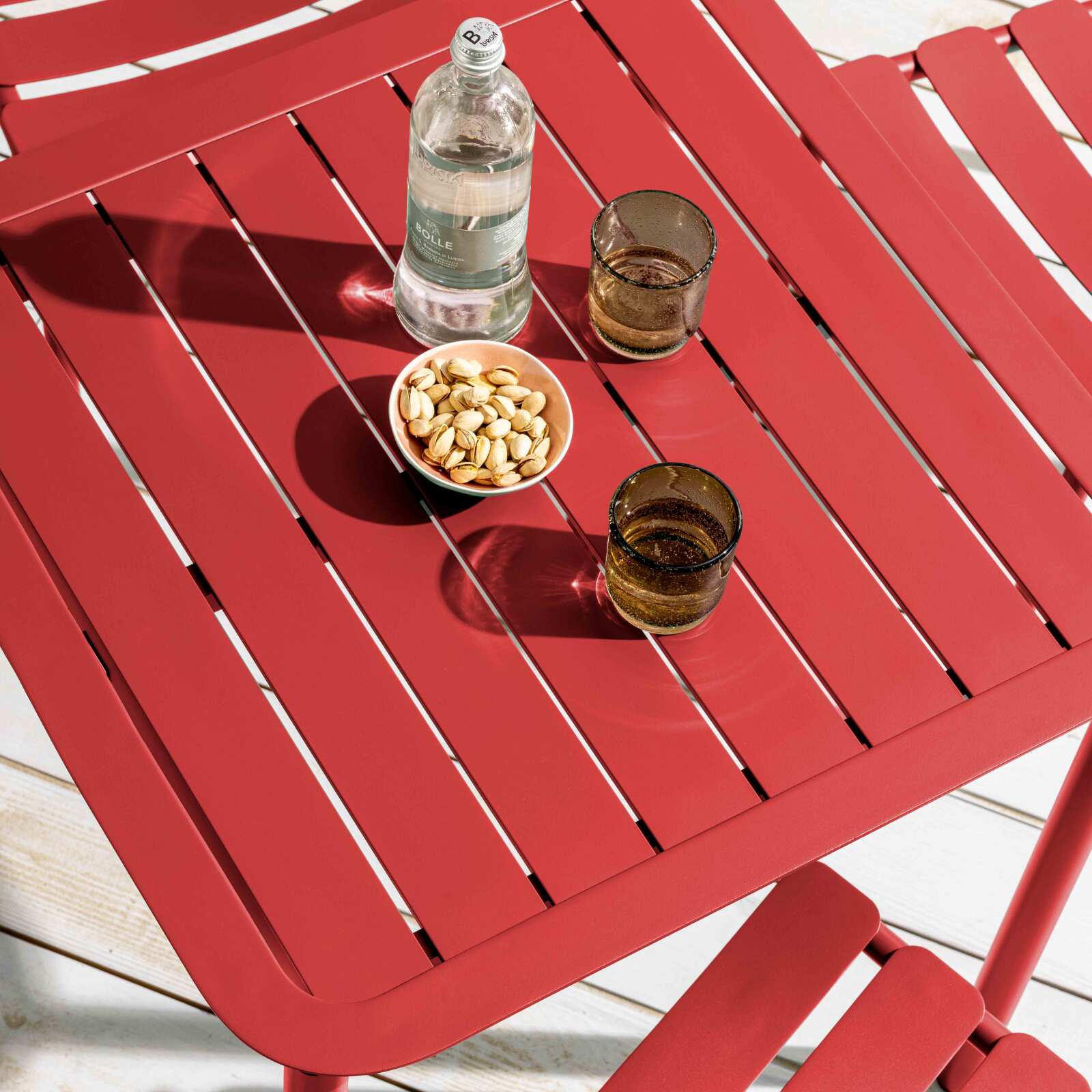 Table de jardin carrée empilable 70 x 70 cm en aluminium