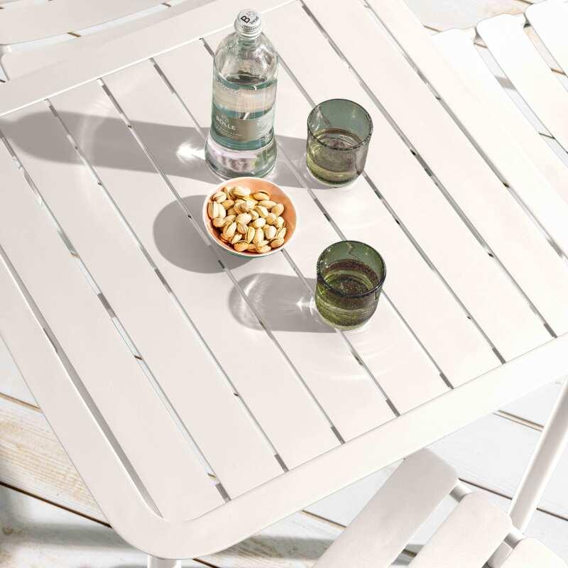 Table de terrasse carrée 70 x 70 cm et 2 chaises avec accoudoirs en aluminium (3/7)