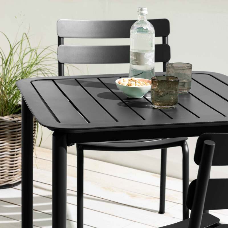 Table de terrasse carrée 70 x 70 cm et 2 chaises en aluminium