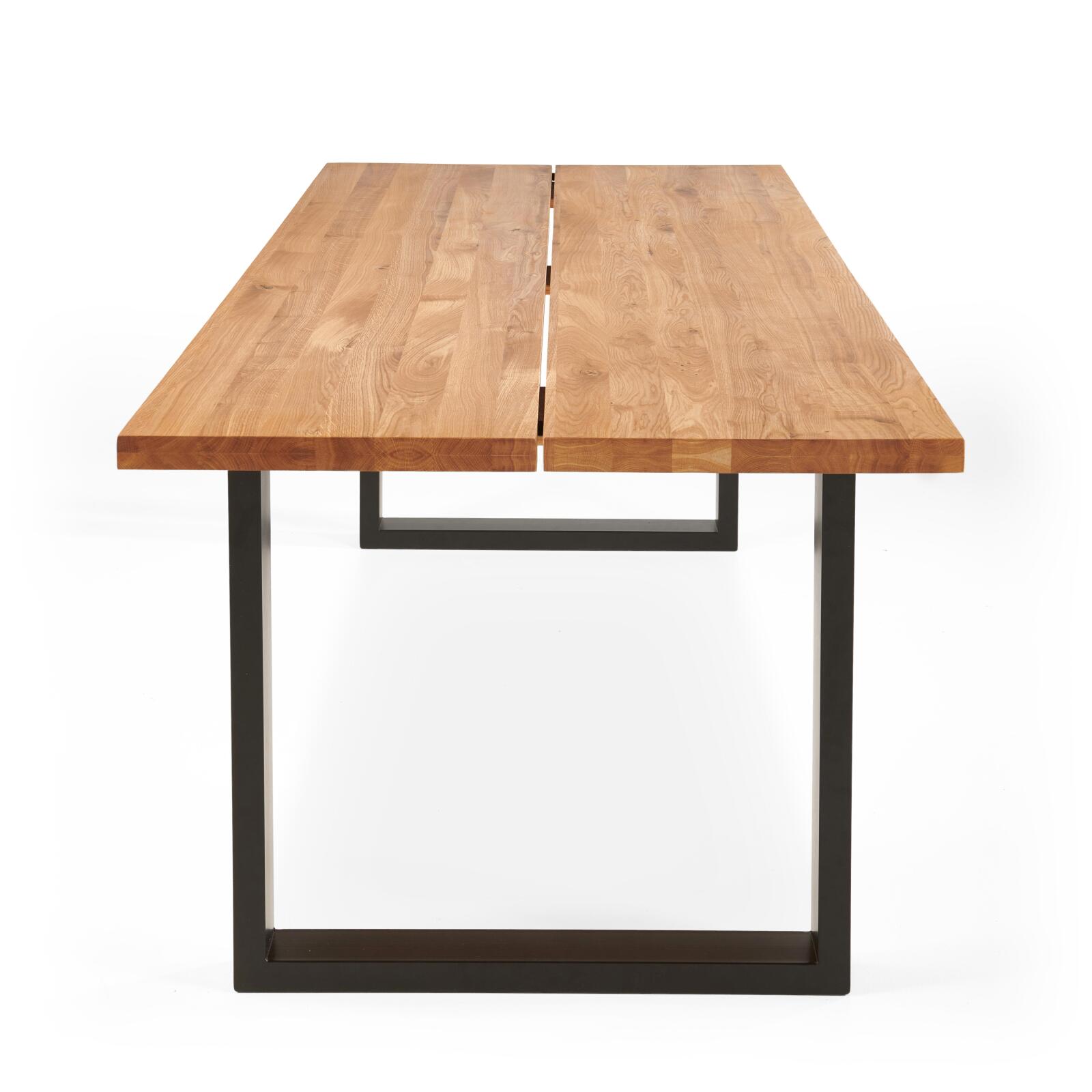 Table à manger rectangulaire en chêne FSC® avec bords irréguliers et pieds en forme de U