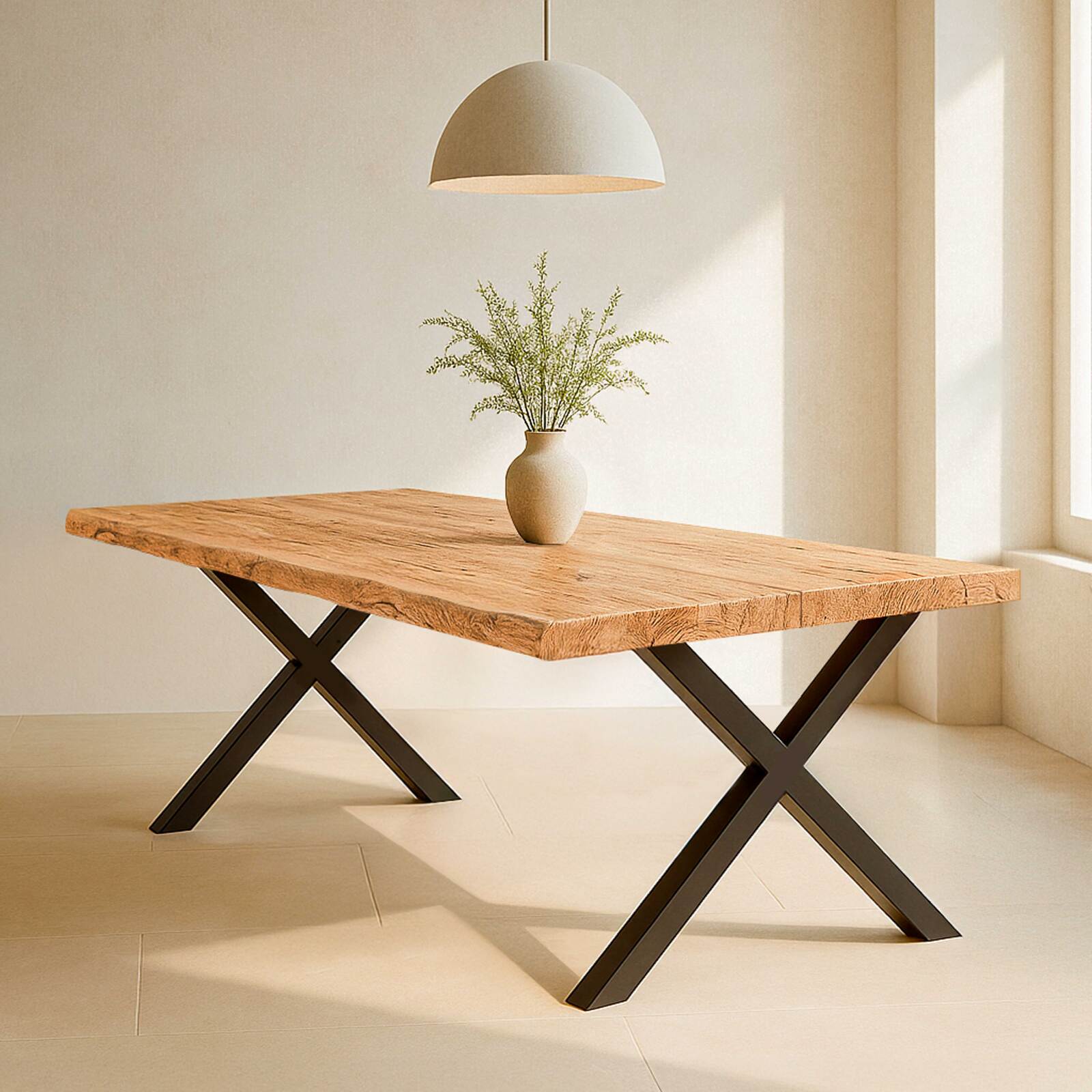 Table à manger rectangulaire en chêne FSC® avec bords irréguliers et pieds en forme de croix