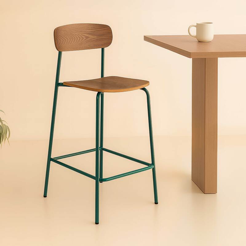 Lot de 2 chaises hautes en métal et bois