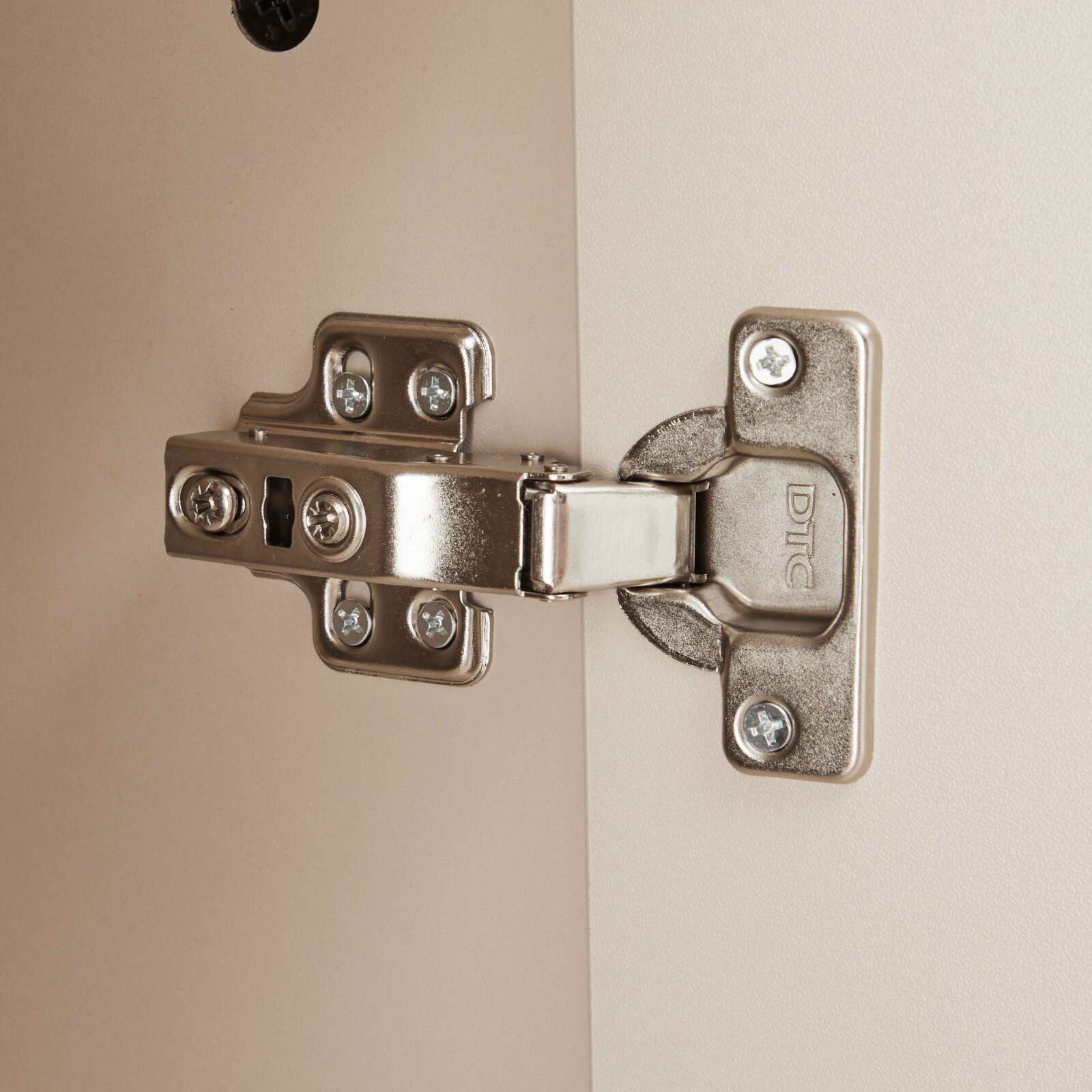 Buffet uni 4 portes 160 cm 