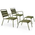 Lot de 2 fauteuils bas et repose-pieds en métal