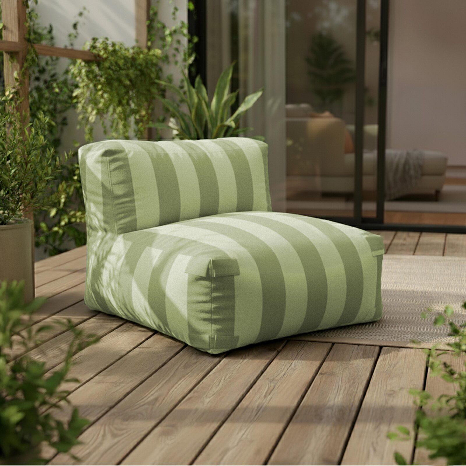 Salon de jardin modulable rayé 4 places avec 1 chauffeuse, 2 fauteuils d'angle et 1 pouf Salon de jardin modulable rayé 4 places avec 1 chauffeuse, 2 fauteuils d'angle et 1 pouf