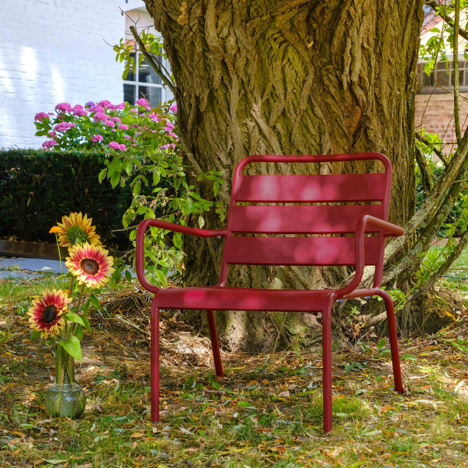 Fauteuil bas de jardin en métal