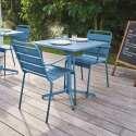 Table de jardin bistrot carrée inclinable en métal 70x70 cm et 2 chaises avec accoudoirs