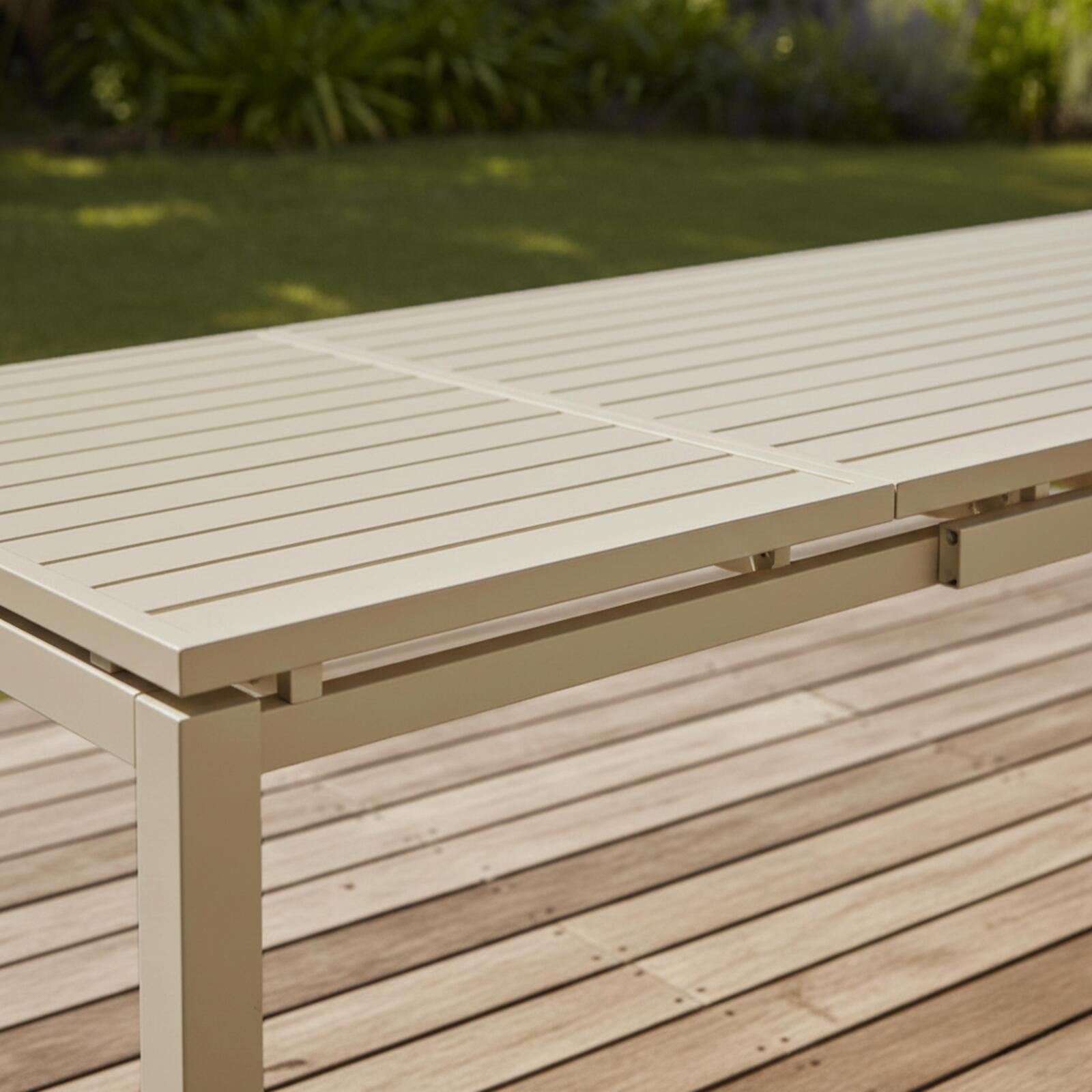 Table de jardin extensible en aluminium 180/240x90 cm et 8 chaises en textilène