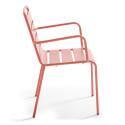 Table de jardin bistrot ronde inclinable en métal avec pied encastrable Ø70 cm et 2 chaises avec accoudoirs