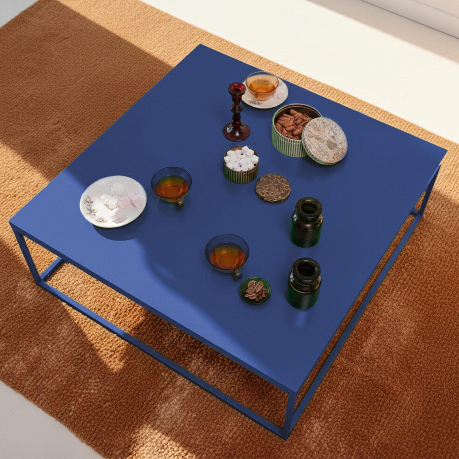 Table basse en métal carrée 90x90 cm