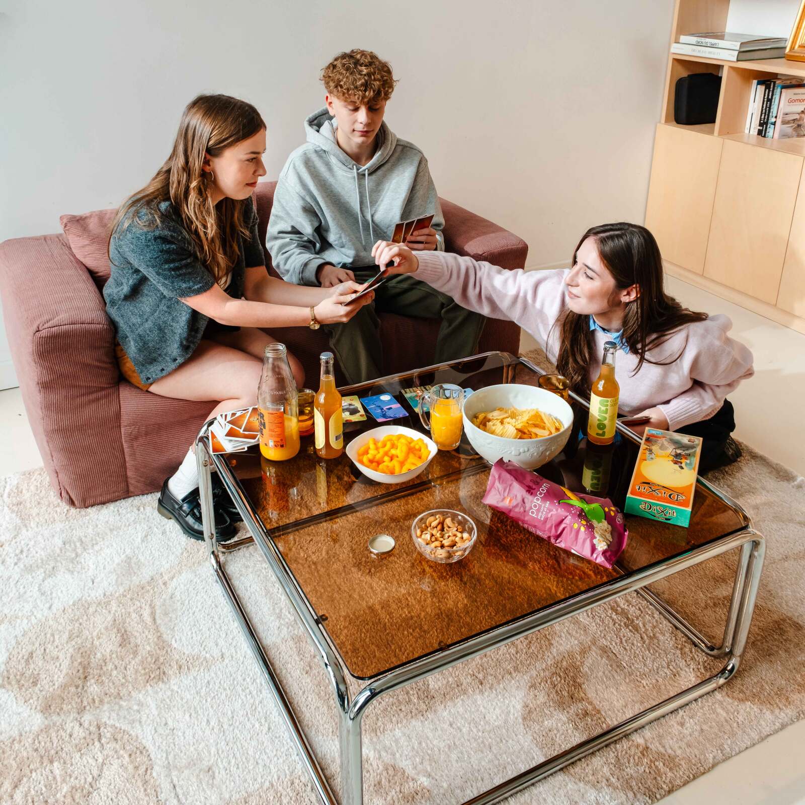 Table basse en verre trempé carrée 90x90 cm 