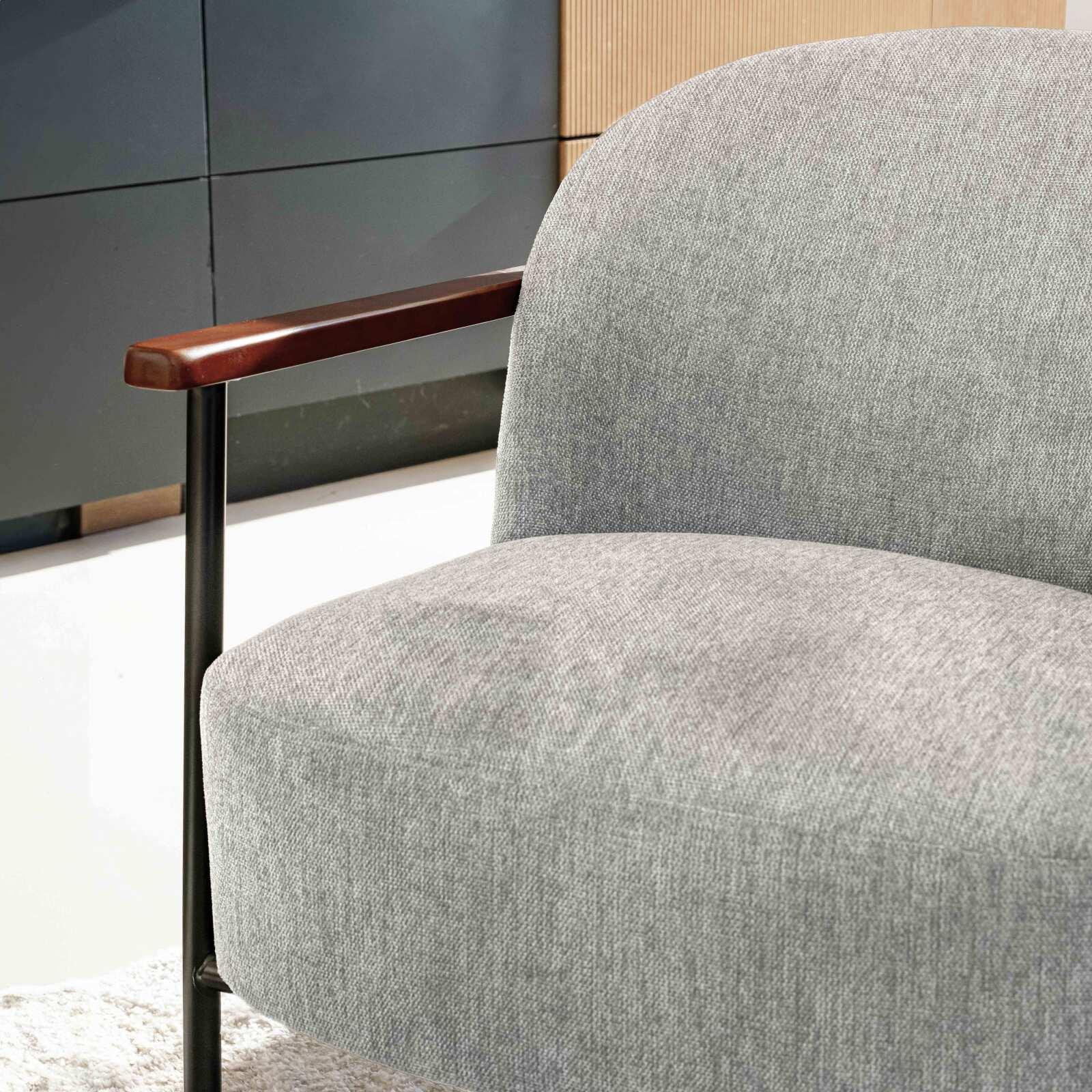 Fauteuil relax en tissu, bois et métal