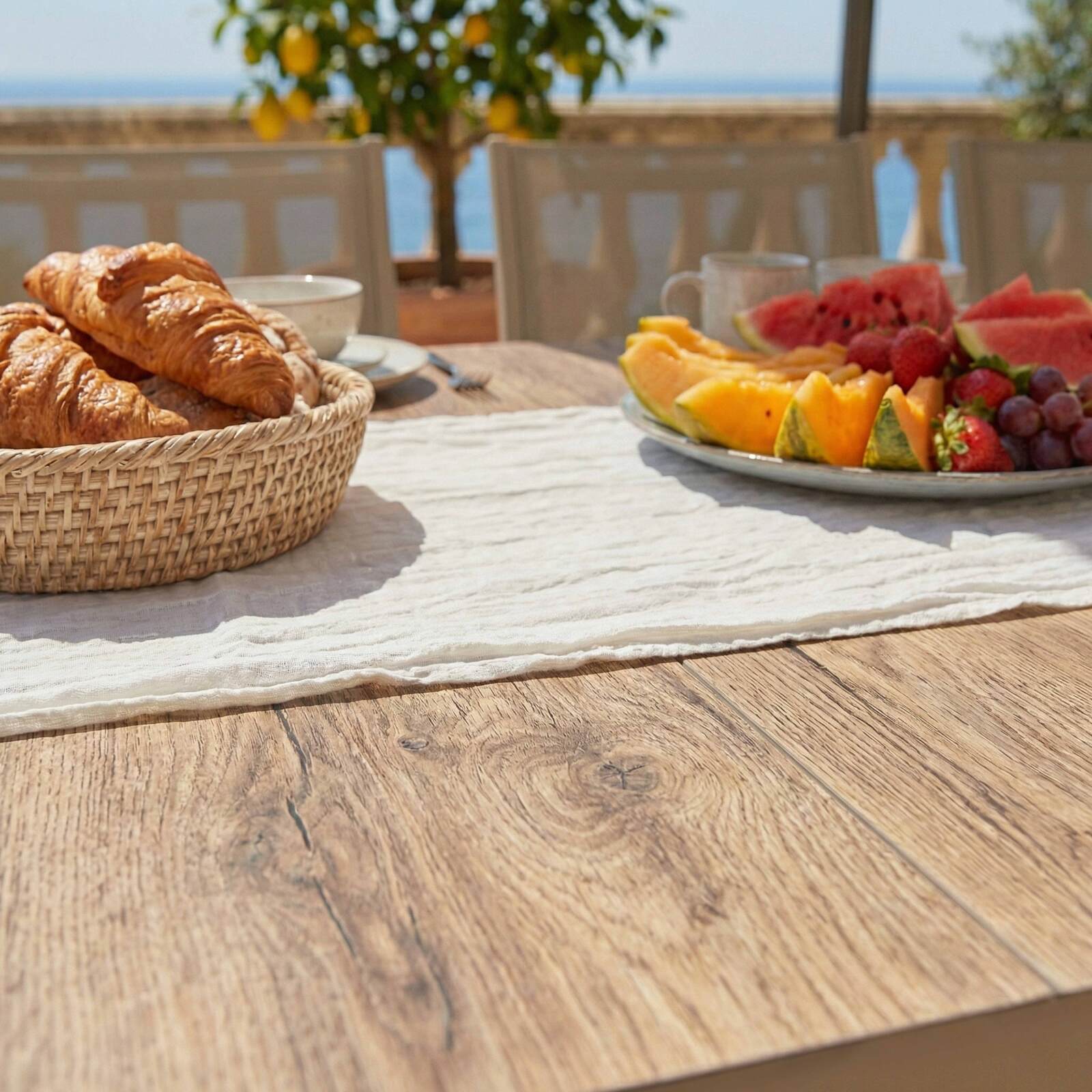 Table de jardin en aluminium et céramique effet bois 8 personnes 201x100 cm