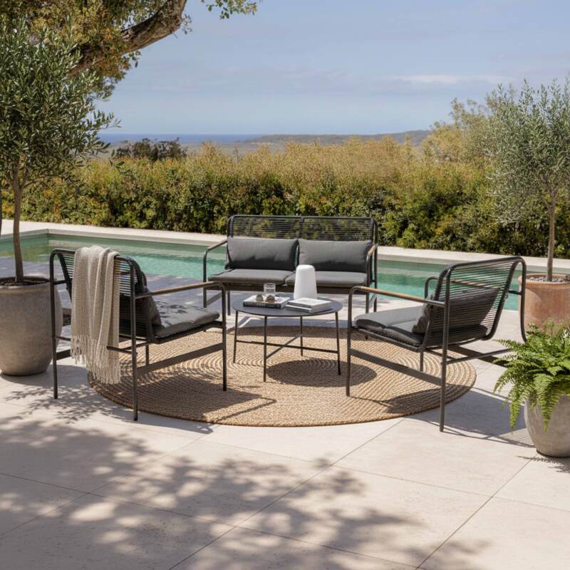 Salon de jardin en métal 4 places avec 1 canapé, 2 fauteuils et table basse