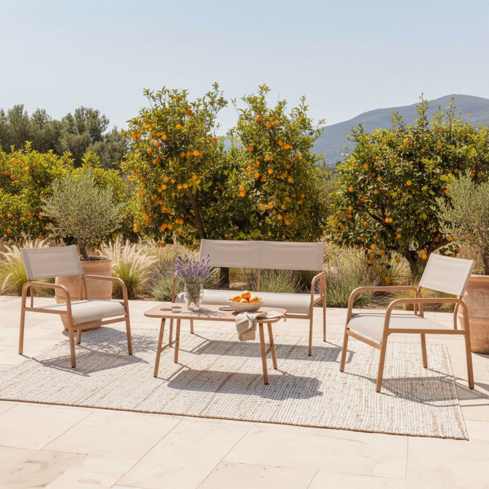 Salon de jardin en métal et textilène 4 places avec 1 canapé, 2 fauteuils et table basse