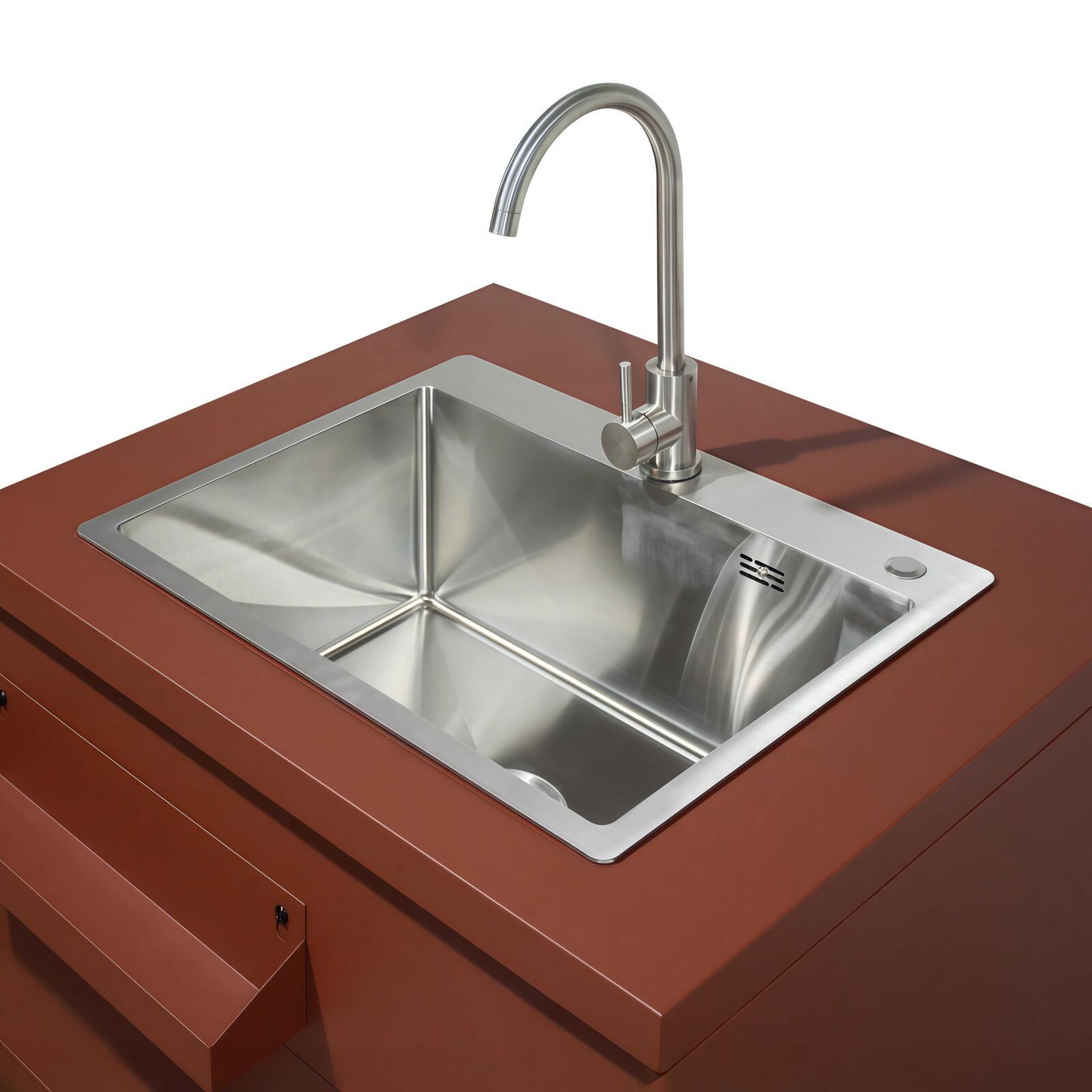 Cuisine extérieure en métal avec évier et rangements - 3 modules