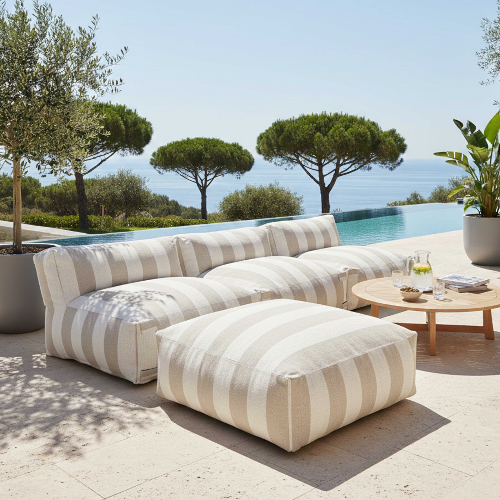 Salon de jardin modulable rayé 4 places avec 3 chauffeuses et 1 pouf