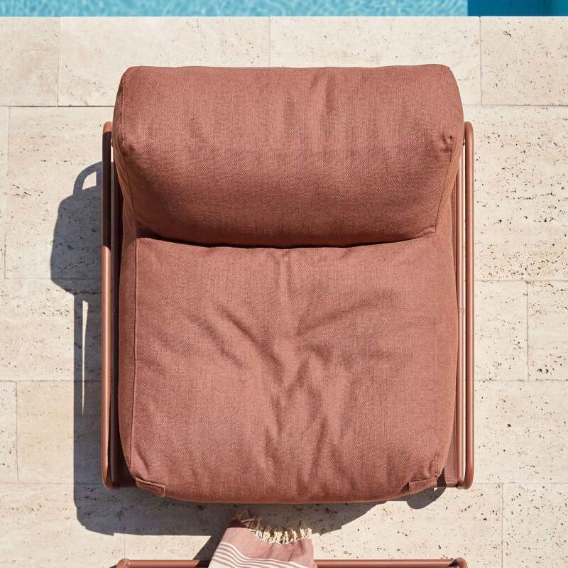 Chauffeuse pour salon de jardin modulable avec structure (4/7)